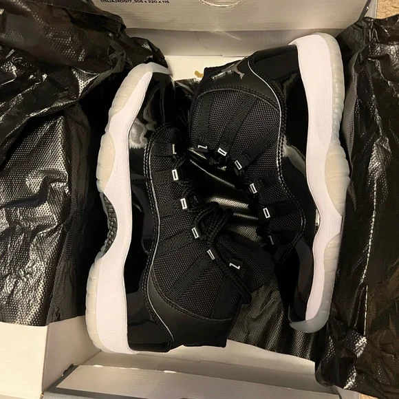 Air Jordan 11 Retro -25th Anniversary “Jubilee” Air Jordan 11 Jubilee - WearTesters main image 4